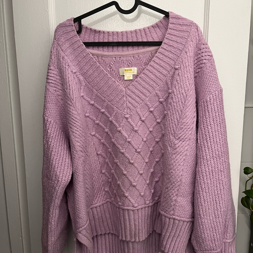 Anthropologie Women's Lavender V-Neck Sweater